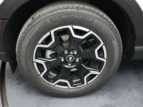 New 2025 Ford Bronco Sport Outer Banks w/ Outer Banks Tech Package+ image 11