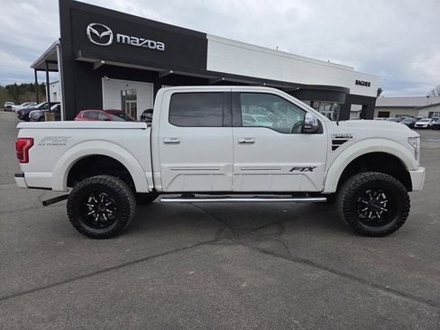 Used 2016 Ford F150 Lariat w/ Equipment Group 502A Luxury AWD/4WD image 7