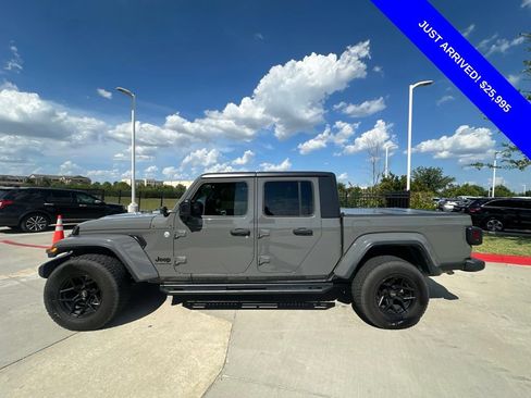 Used 2021 Jeep Gladiator Sport AWD/4WD image 1