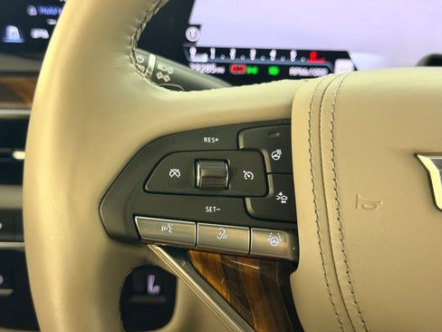 Used 2024 Cadillac Escalade Sport Platinum AWD/4WD image 13
