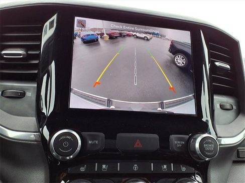 Used 2023 RAM 1500 Laramie image 7