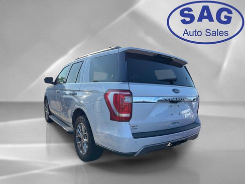 Used 2020 Ford Expedition XLT w/ Equipment Group 202A AWD/4WD image 3