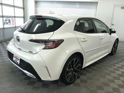 Certified 2022 Toyota Corolla XSE image 40