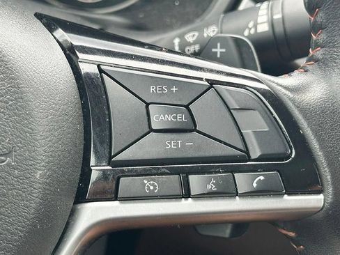 Used 2024 Nissan Altima 2.5 SR FWD image 13