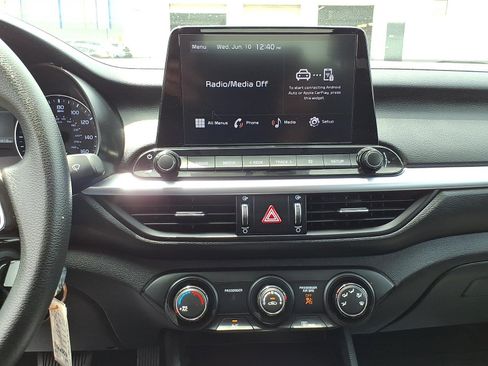 Used 2024 Kia Forte LXS FWD image 18