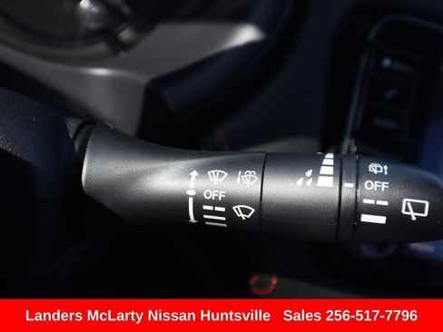 Used 2023 Nissan Kicks SR w/ SR Premium Package image 22