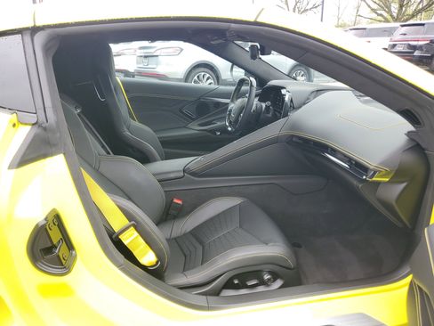 Used 2024 Chevrolet Corvette Z06 w/ Stealth Interior Trim Package image 9