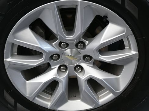 Used 2021 Chevrolet Silverado 1500 Custom RWD image 37