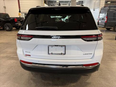 Certified 2025 Jeep Grand Cherokee Limited w/ Luxury Tech Group II image 26