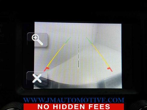 Used 2021 RAM 2500 Big Horn image 33