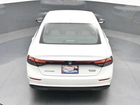 Certified 2024 Honda Accord LX image 33