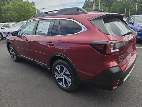 Used 2022 Subaru Outback Limited AWD/4WD image 5