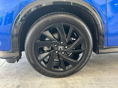 Used 2022 Honda HR-V Sport image 12