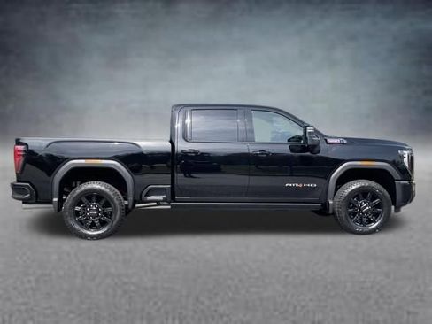 New 2026 GMC Sierra 3500 AT4 w/ AT4 Premium Plus Package AWD/4WD image 4