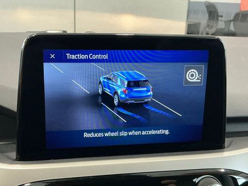 Used 2021 Ford Escape SE w/ Convenience Package FWD image 30