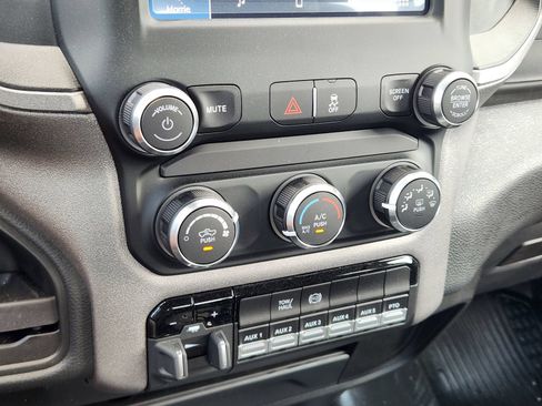 New 2024 RAM 5500 Tradesman w/ Chrome Appearance Group RWD image 15