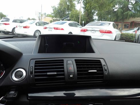 Used 2013 BMW 128i Convertible RWD image 7