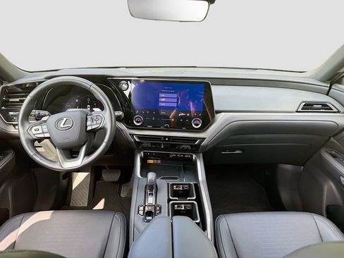 Used 2025 Lexus TX 350 AWD image 17