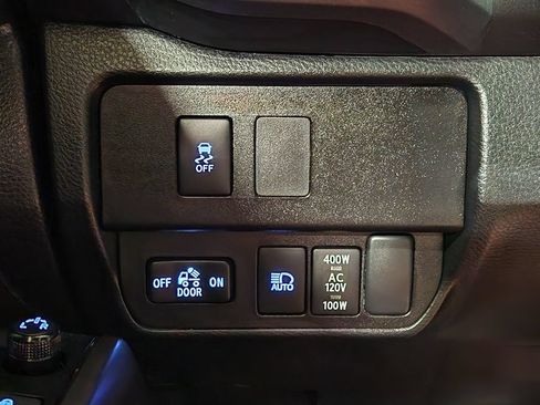 Used 2022 Toyota Tacoma TRD Sport w/ Technology Package RWD image 41