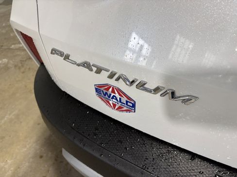 Used 2023 Ford Escape Platinum w/ Premium Technology Package image 26