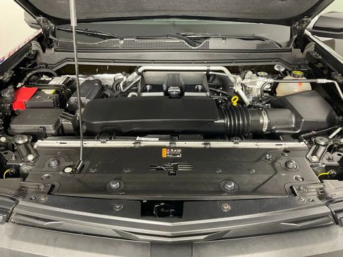 Used 2023 Chevrolet Colorado Trail Boss w/ LPO, Skid Plate Package AWD/4WD image 9
