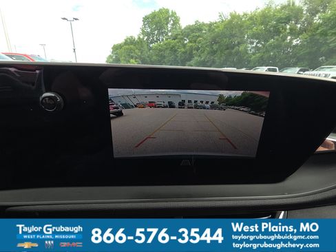 Used 2025 Buick Envista Preferred w/ Convenience I Package FWD image 22