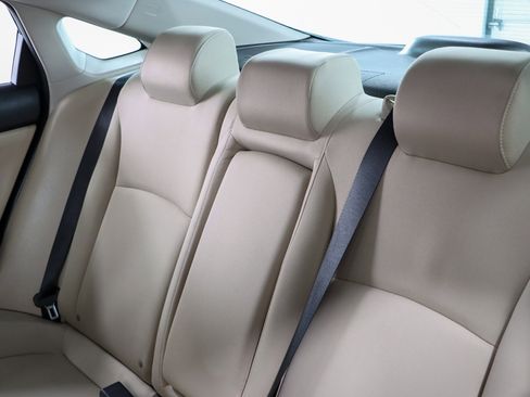 Used 2016 Honda Civic EX image 25