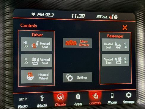 Used 2018 Dodge Challenger R/T Scat Pack w/ Leather Interior Group image 12