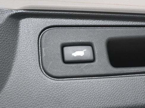 Used 2023 Honda Passport EX-L image 38