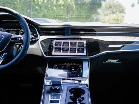New 2025 Audi A7 3.0T Premium AWD/4WD image 13