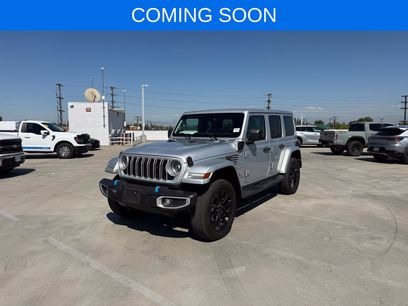 Used 2024 Jeep Wrangler Unlimited Sahara w/ Technology Group