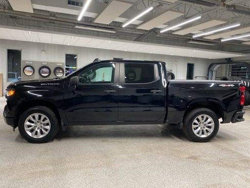 Certified 2022 Chevrolet Silverado 1500 Custom image 12