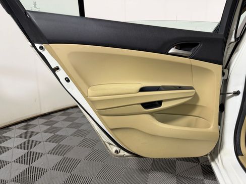 Used 2012 Honda Accord SE image 23