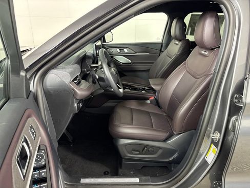 New 2026 Ford Explorer Platinum RWD image 30