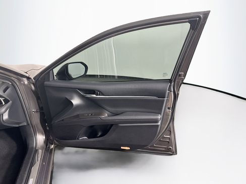 Used 2024 Toyota Camry XSE FWD image 31