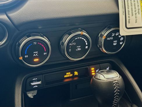 New 2026 MAZDA MX-5 Miata RF Grand Touring w/ Weather Package RWD image 16