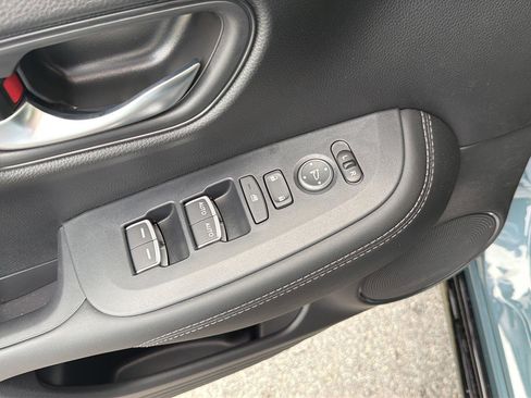 New 2027 Honda HR-V EX-L image 31