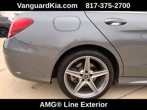 Used 2018 Mercedes-Benz C 300 4MATIC Sedan image 11