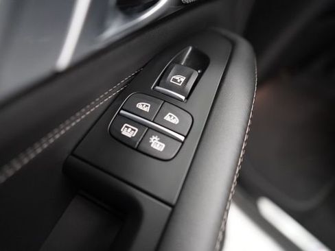 Used 2026 BMW X7 M60i image 87