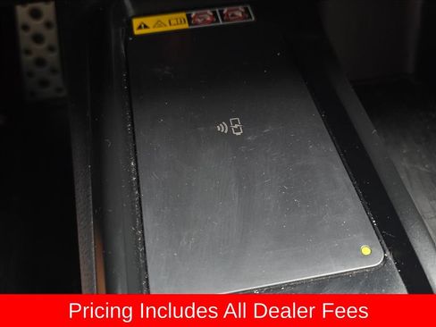 Used 2026 Toyota Camry SE w/ Convenience Package FWD image 10