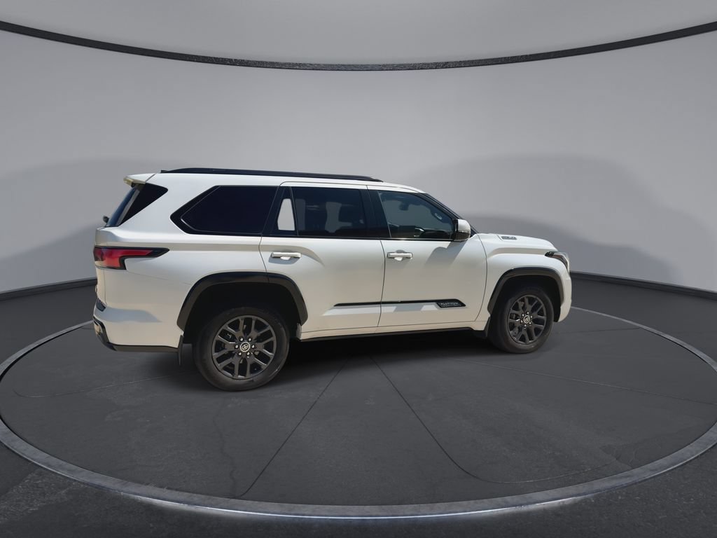 Used 2023 Toyota Sequoia Platinum AWD/4WD image 9