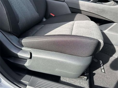 New 2026 Nissan Rogue SV w/ Cold Weather Package image 9