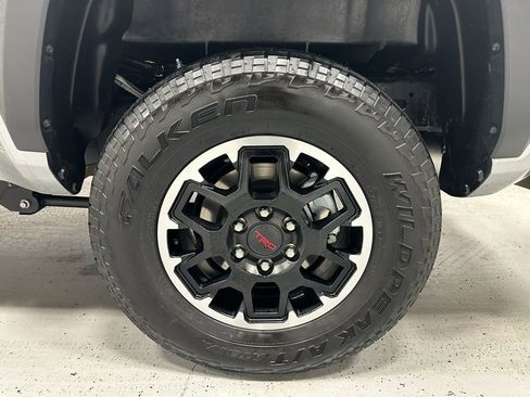 Used 2025 Toyota Tacoma TRD Off-Road w/ TRD Off Road Upgrade Package image 62