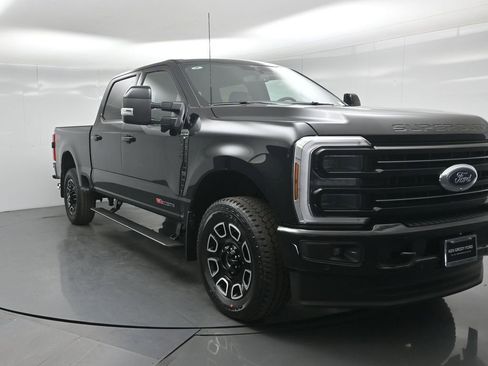 New 2026 Ford F250 Platinum image 50