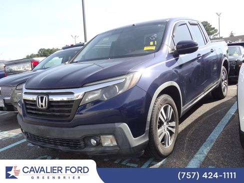 Used 2017 Honda Ridgeline RTS image 3