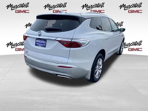 Used 2023 Buick Enclave Premium w/ Experience Buick Package AWD/4WD image 5