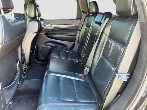 Used 2016 Jeep Grand Cherokee Limited AWD/4WD image 22