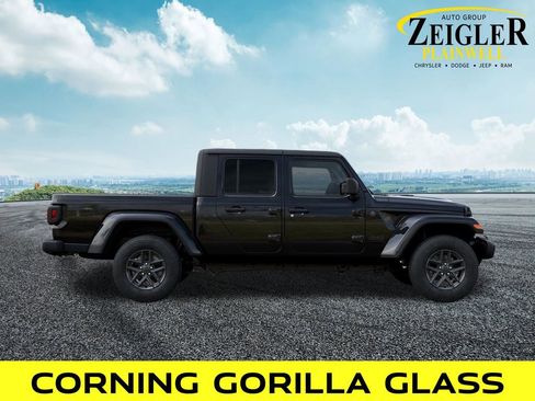 New 2026 Jeep Gladiator Sport image 21