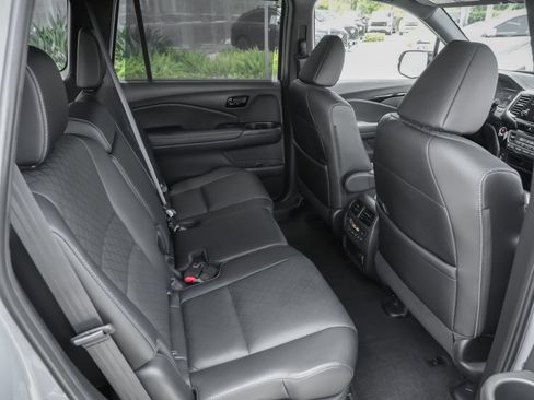 Used 2023 Honda Passport Elite image 37