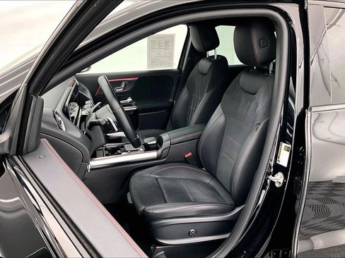 Certified 2022 Mercedes-Benz GLA 250 Black image 16